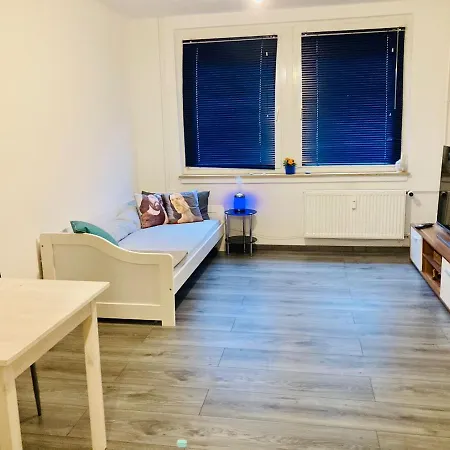 Wellness Bei Pino Apartament Weißenfels